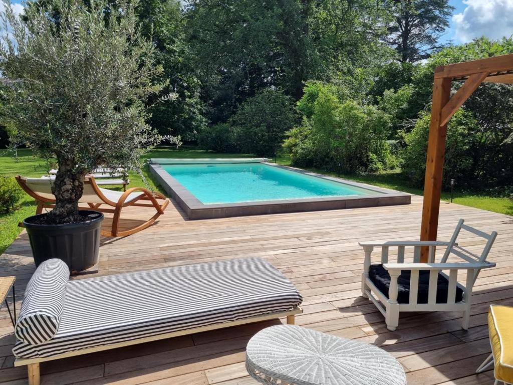 Villa Mura Gite Luxe Avec Piscine Et Spa Campagne Et Grand Air Nouvelle Aquitaine Correze Neuvic  Exterior foto